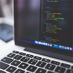 那场直播闹这么大，偏偏吃瓜爆料这个不在热搜上的部分一直没人提｜有人已经开始删内容